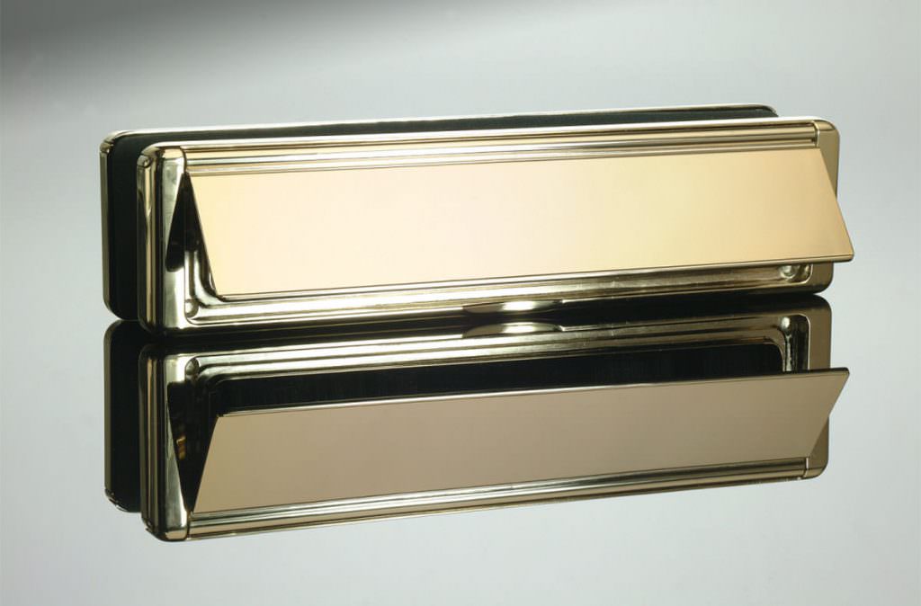 gold letterbox
